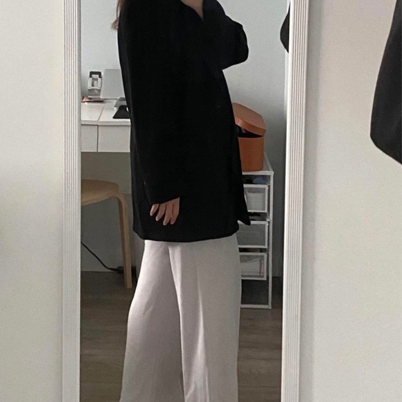 Black Oversized Blazer Xs-M - Picture 2 of 3